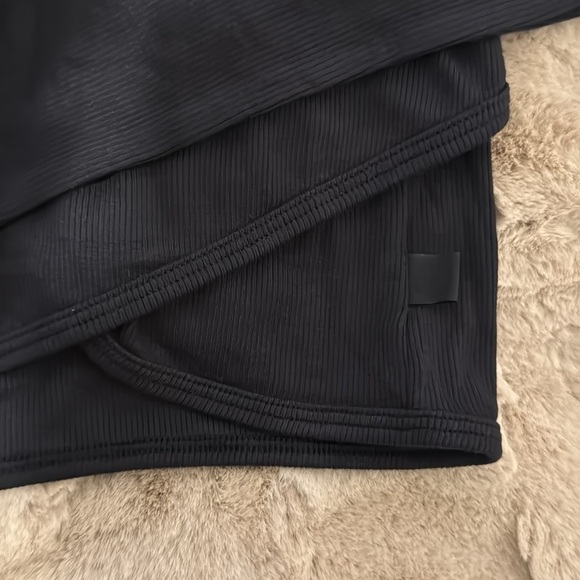 Wrap-Front Ribbed Long Sleeve Top - Picture 8 of 9